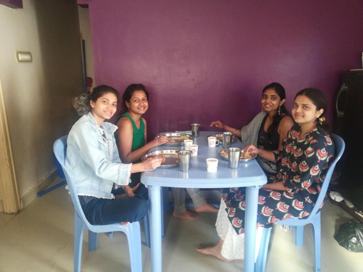 Abhi Homestay Hampi Exteriör bild