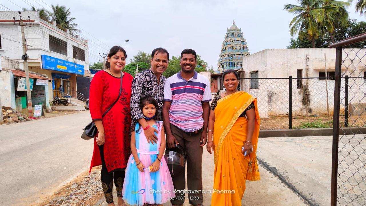 Abhi Homestay Hampi Exteriör bild