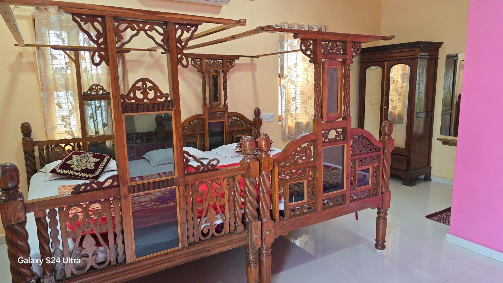 Abhi Homestay Hampi Exteriör bild
