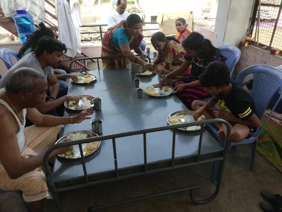 Abhi Homestay Hampi Exteriör bild